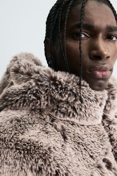 BLOUSON EFFET FOURRURE À CAPUCHE - Marron / Taupe de Zara - Image 4