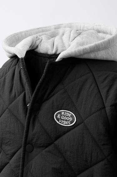 BLOUSON REMBOURRÉ À CAPUCHE BIMATIÈRE - Gris anthracite de Zara - Image 4
