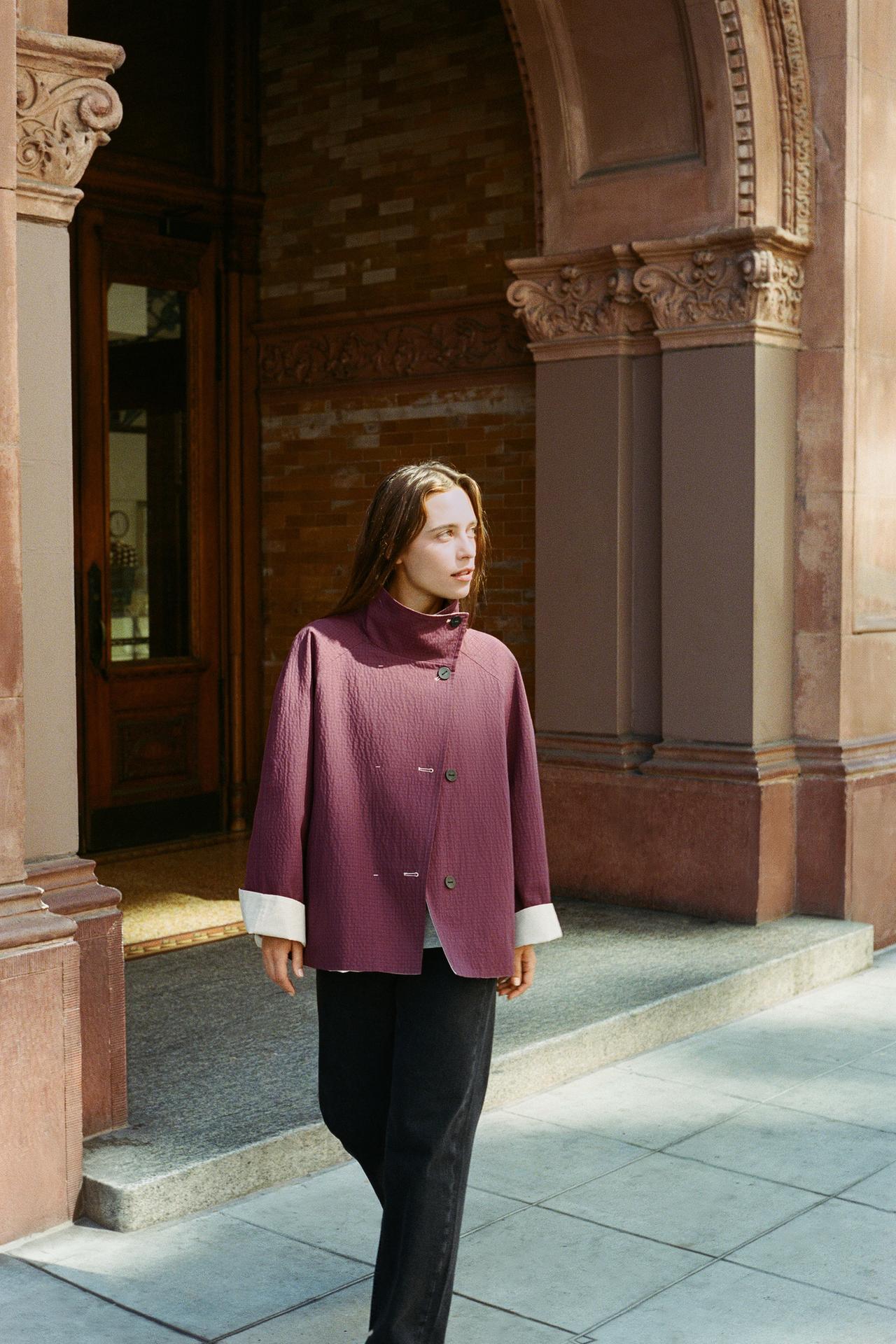 ZW COLLECTION REVERSIBLE SHORT TRENCH COAT
