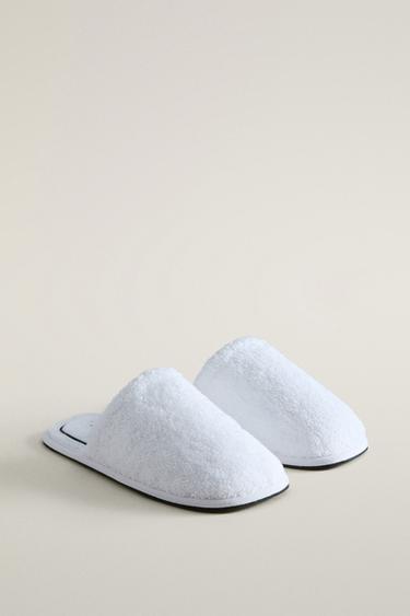 EMBROIDERED SCALLOPED TOWEL MULE SLIPPERS — White 2