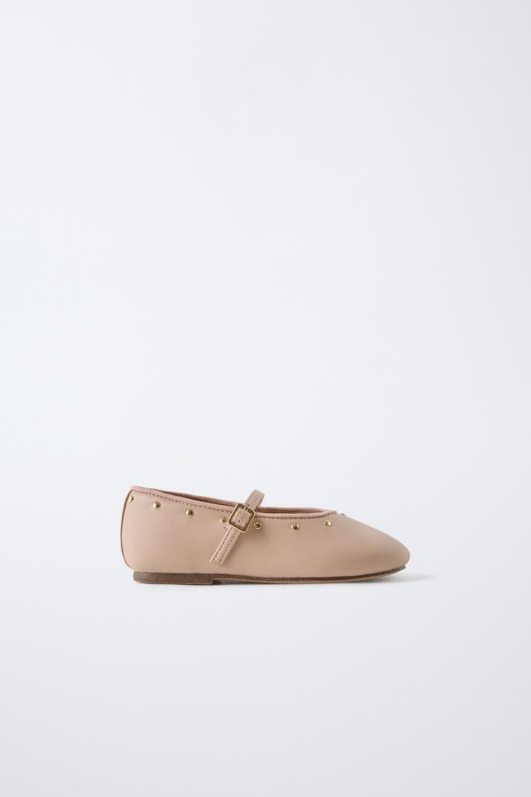 STUDDED BALLERINA