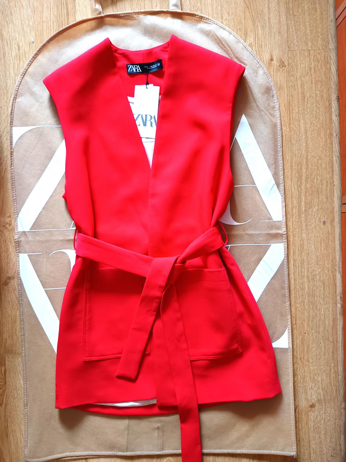 LONG BELTED WAISTCOAT - Image 2