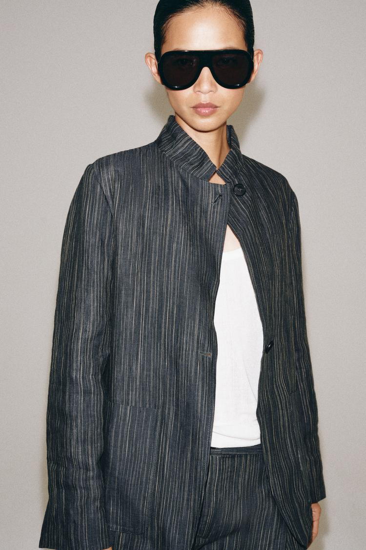 Blazer de lino a rayas de la colección ZW 5