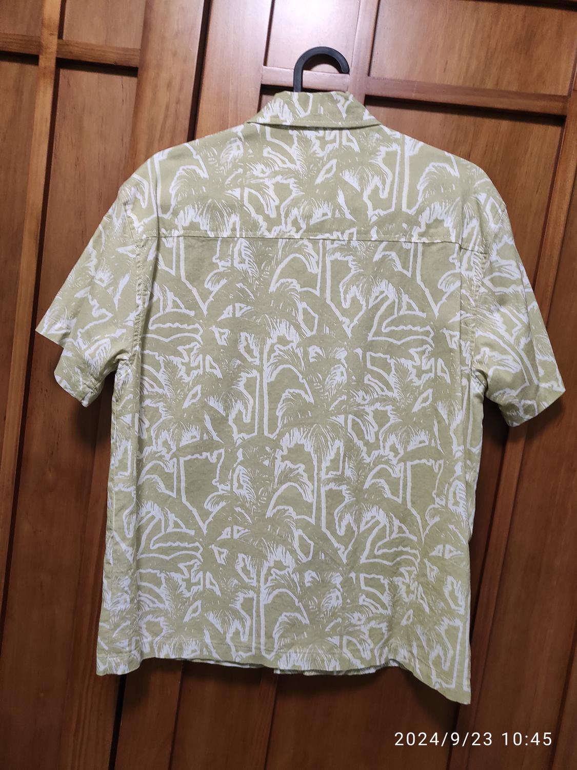 PRINTED SHIRT WITH POCKET - Image 2