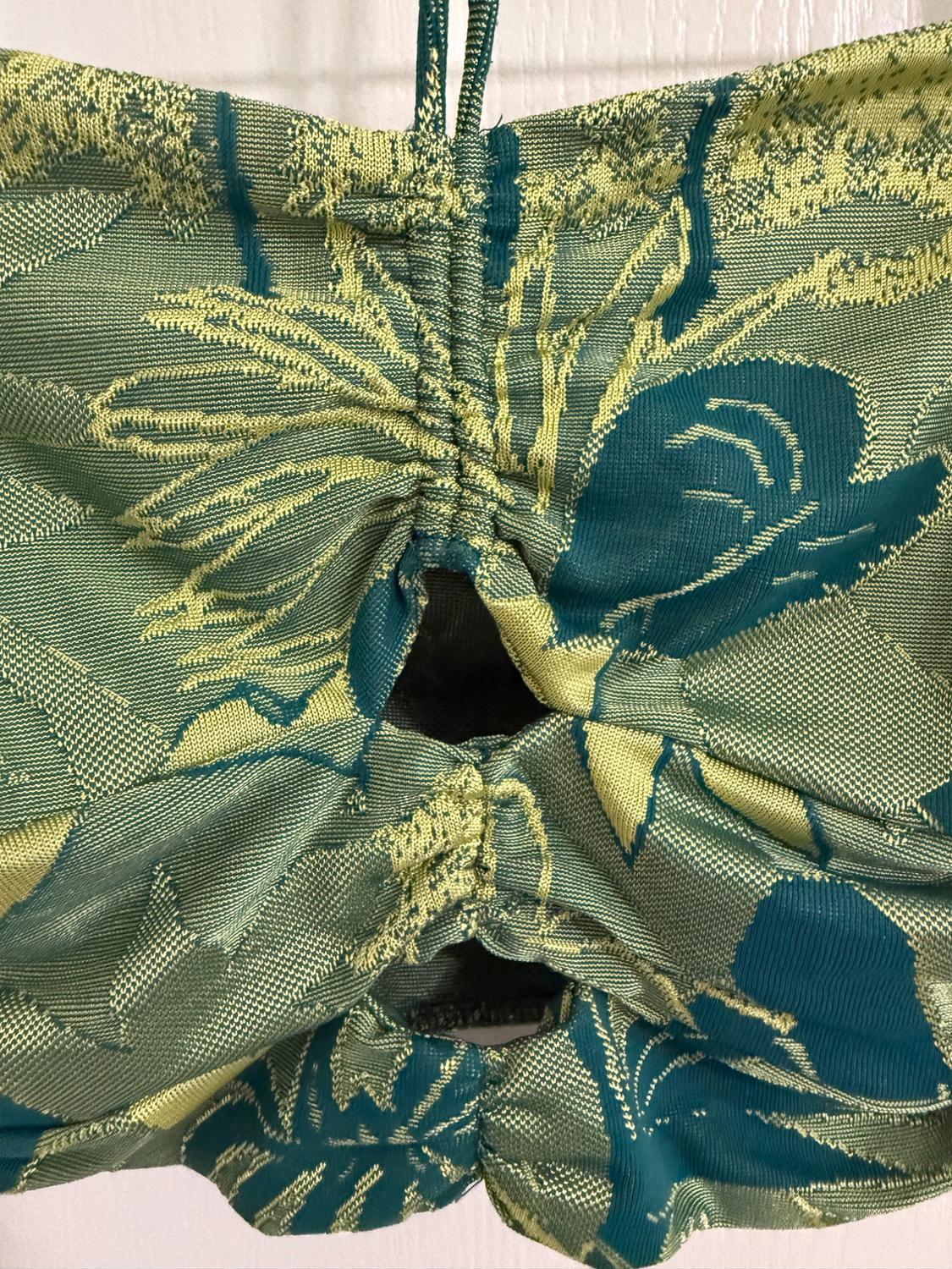 TOP JACQUARD CUT OUT