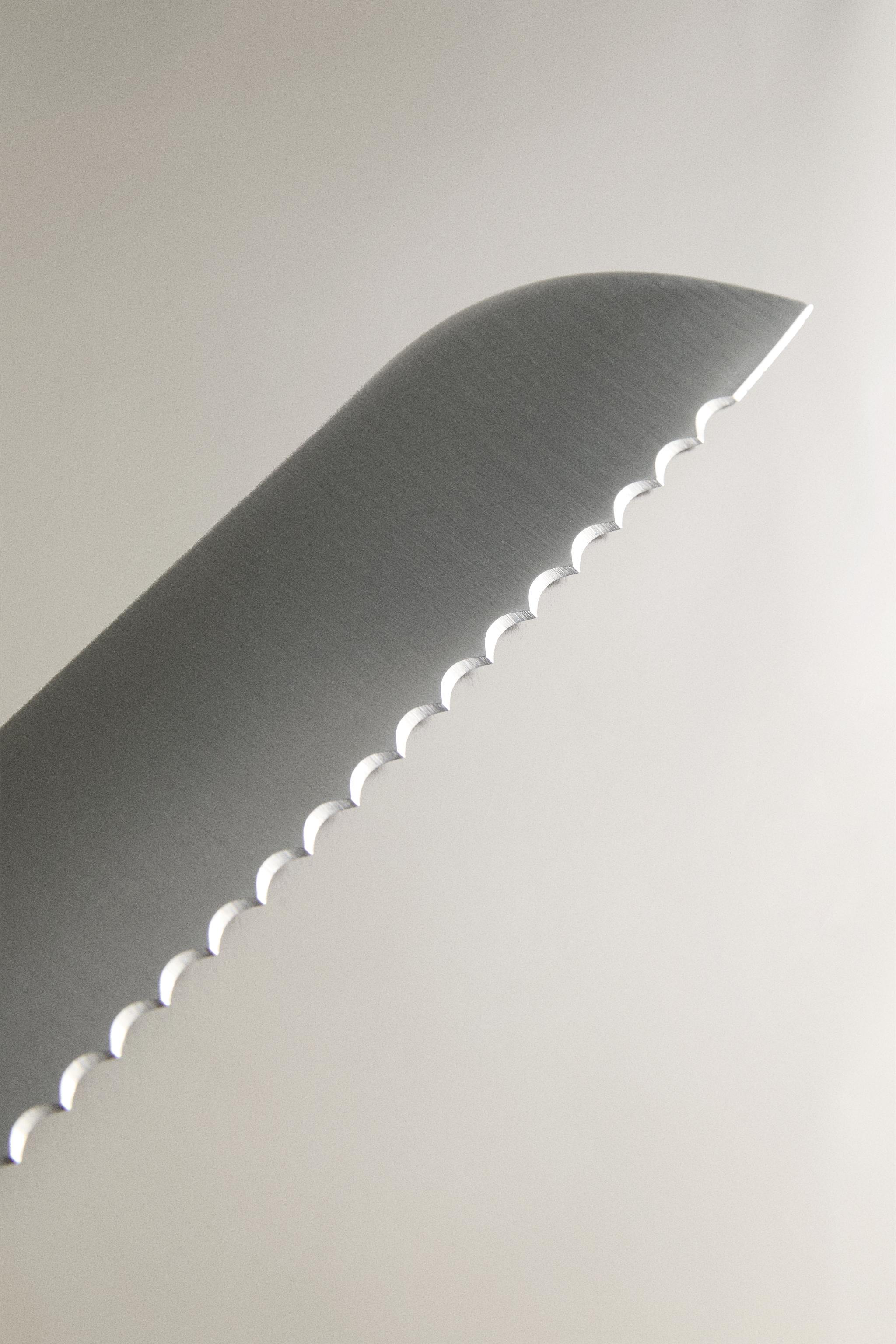 STEEL BREAD KNIFE — Steel