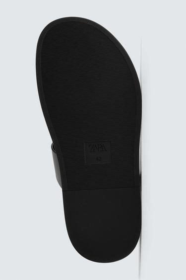 SANDALIA TIRAS - Negro de Zara