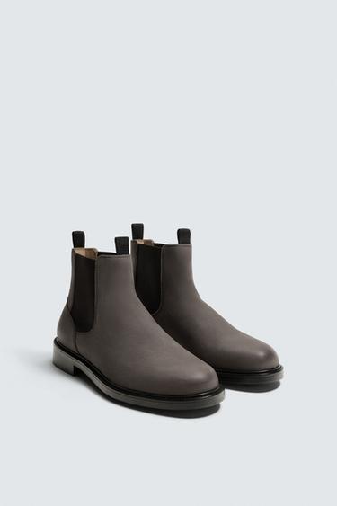 Zaras CHELSEABOOTS AV SKINN - Grå