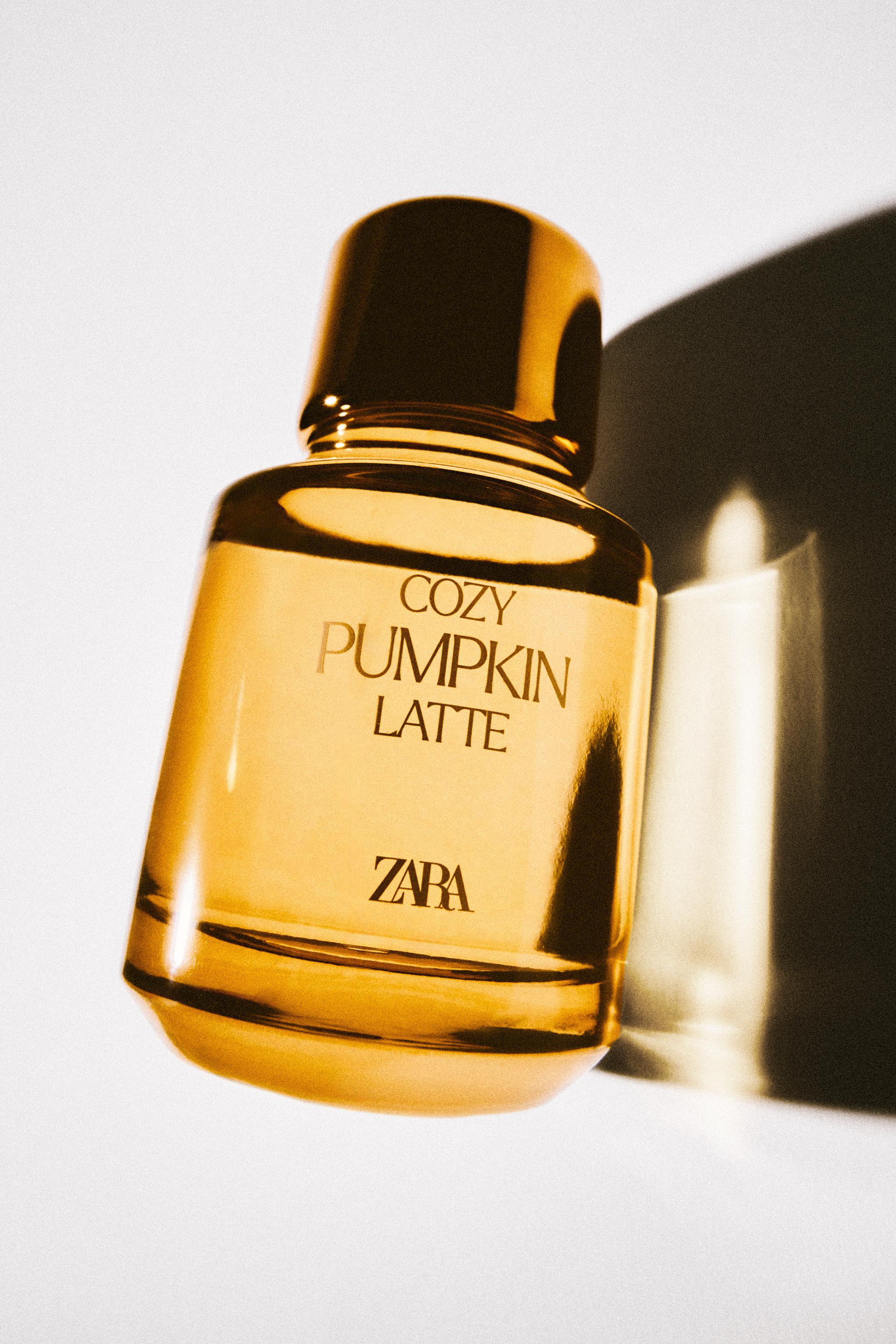 COZY PUMPKIN LATTE EDP 100 ML (3,4 FL. OZ).