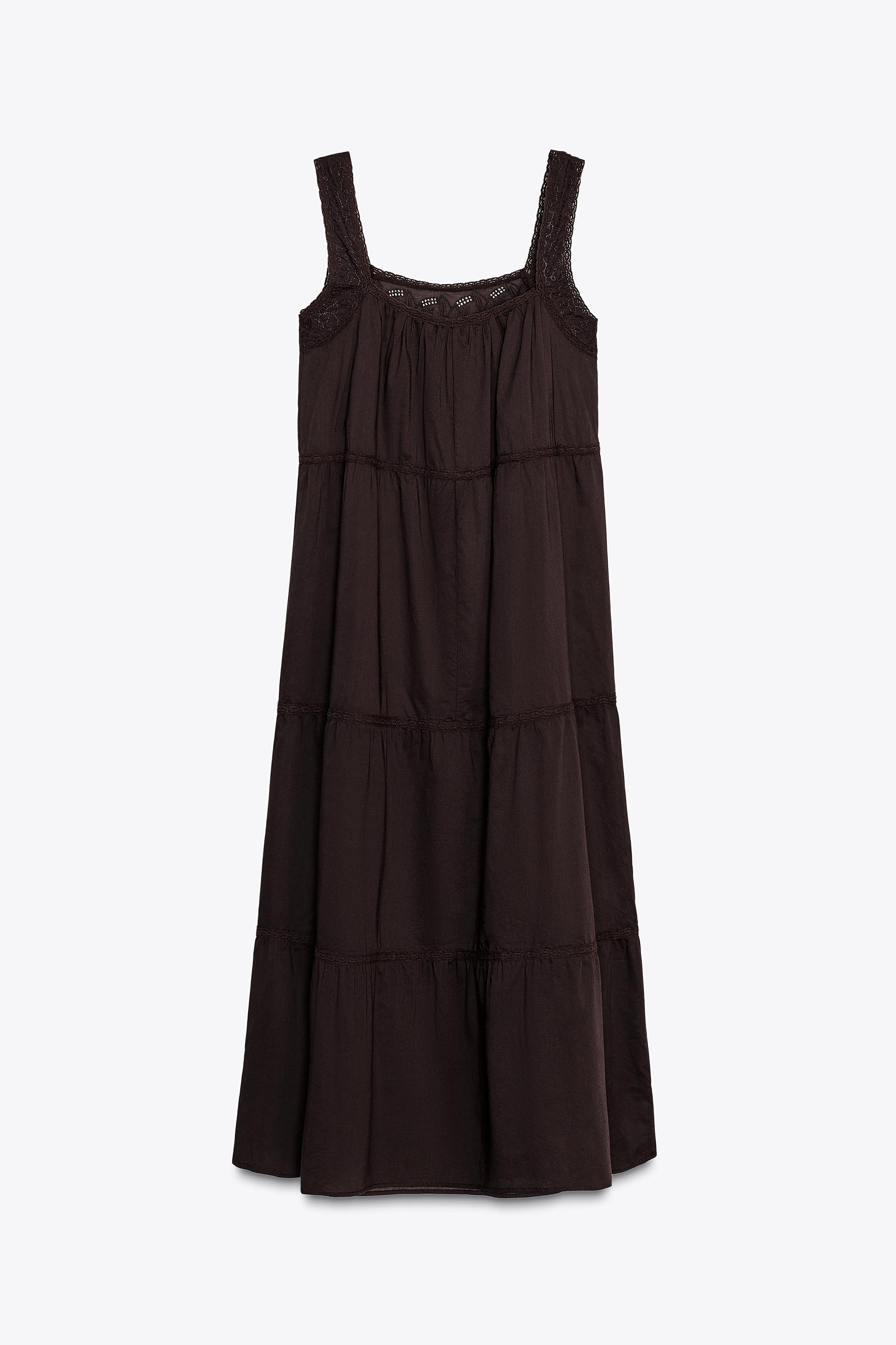 ROBE BRODERIES DENTELLE