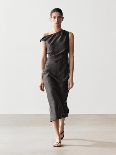 Vestido midi detalle pliegue hombro - Cobalto de Zara - Imagen 0