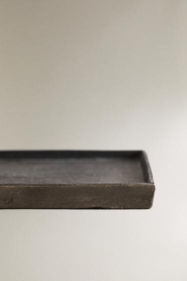 PLATEAU MÉTAL DÉCORATIF - Noir de Zara - Image 3