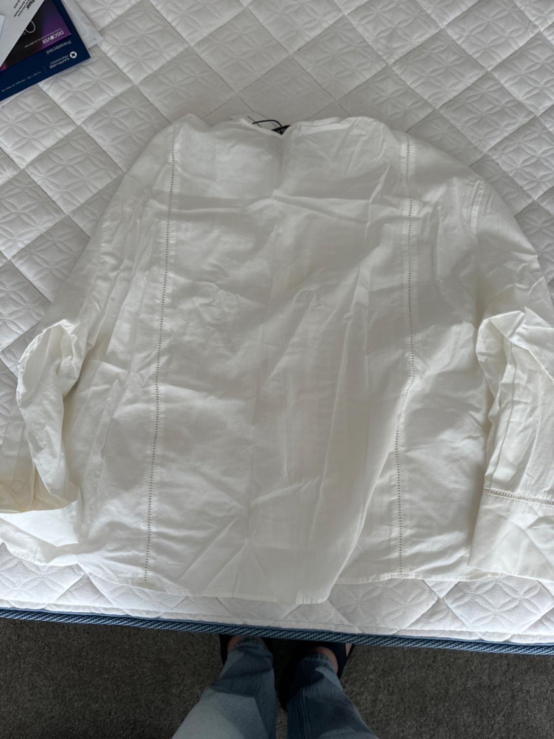 ASYMMETRIC HEM BLOUSE - Image 2