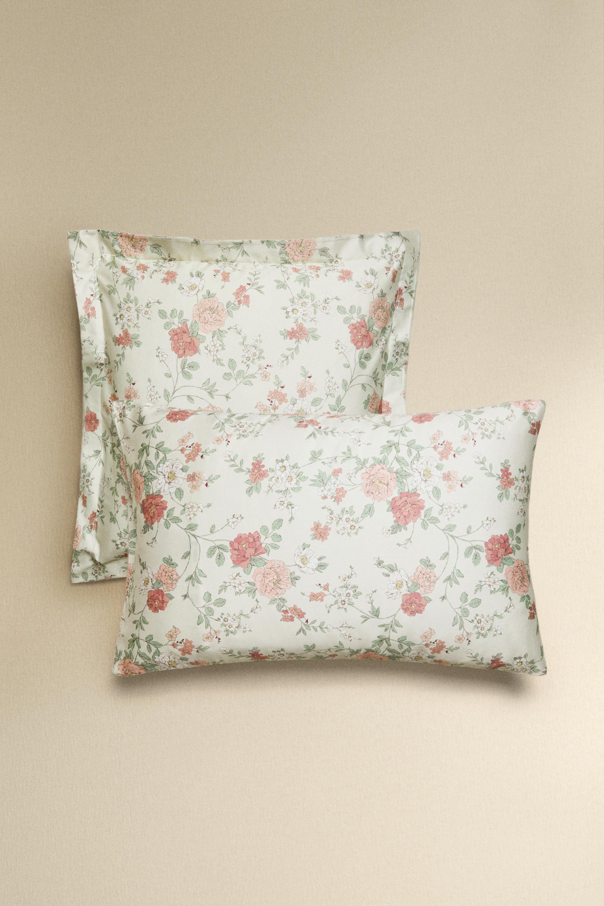 PEONY PRINT SATEEN PILLOWCASE — Light green