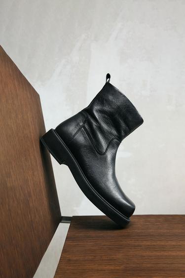 LIMITED EDITION CHUNKY LEATHER BOOTS - Black by Zara