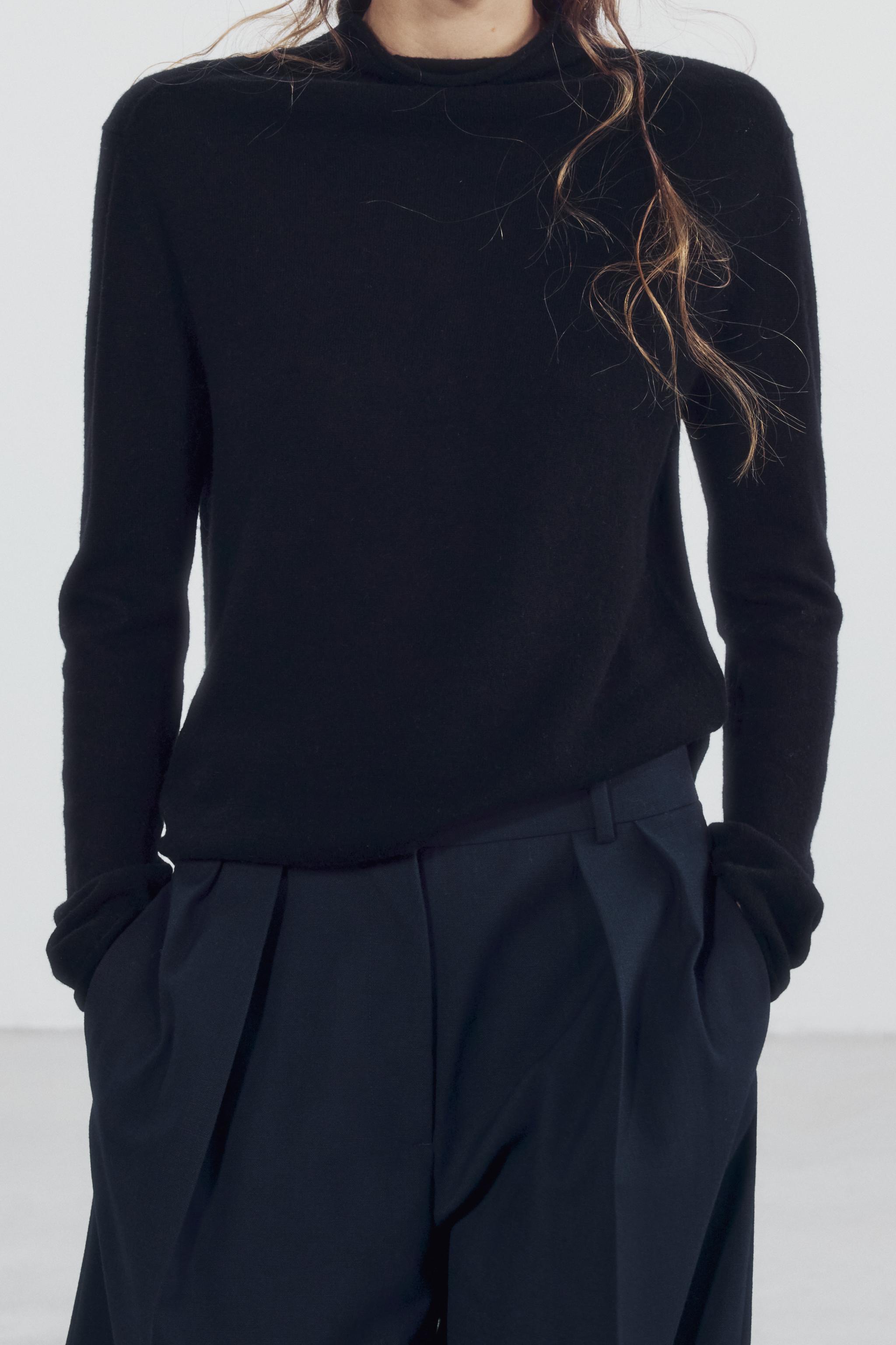 PULL 100 % LAINE EXTRA-DOUCE COL MONTANT