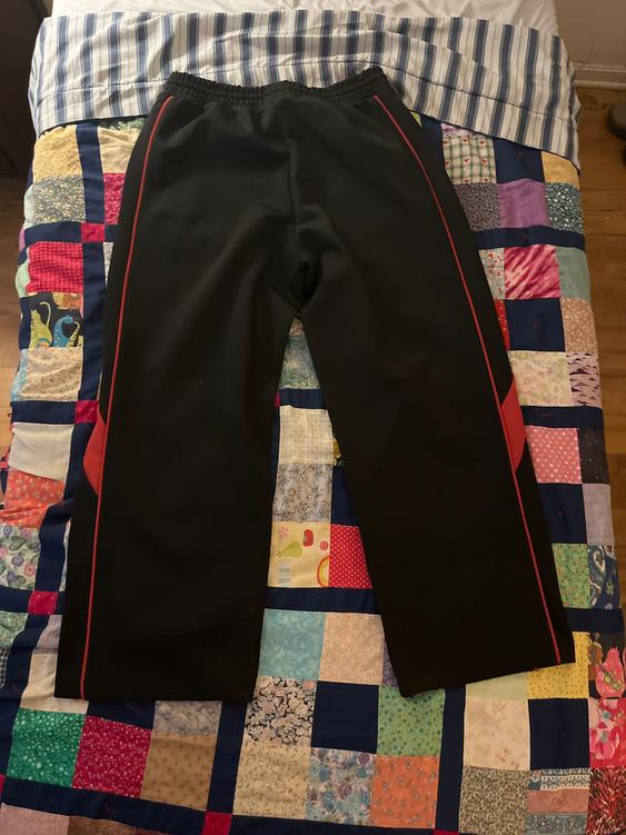 RETRO SOCCER PANTS - Image 2