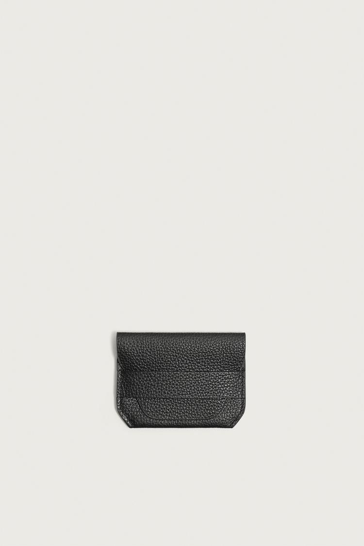 LEATHER FLAP CARDHOLDER — Black