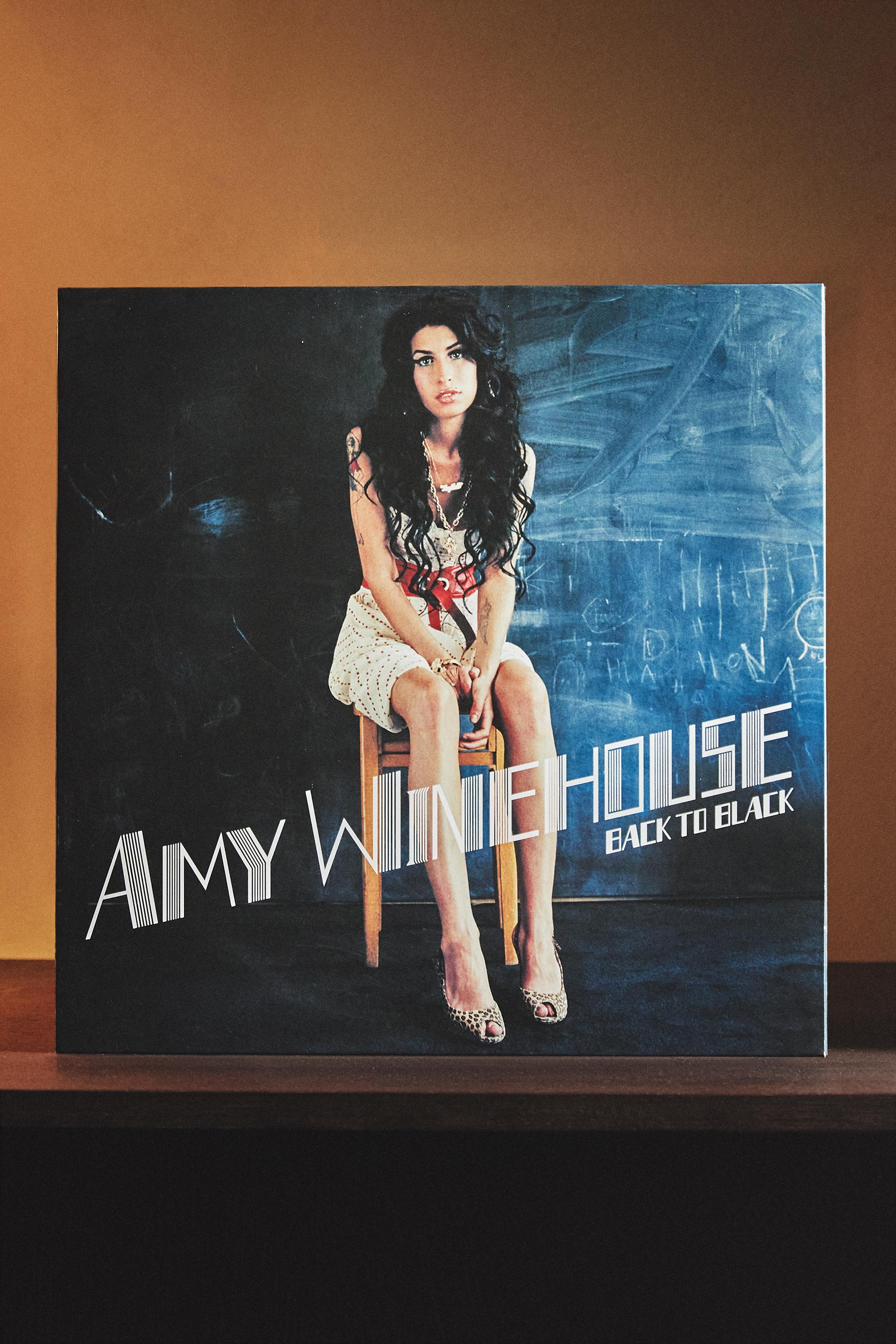 AMY WINEHOUSE: BACK TO BLACK VINYL RECORD - Blue | ZARA United Kingdom