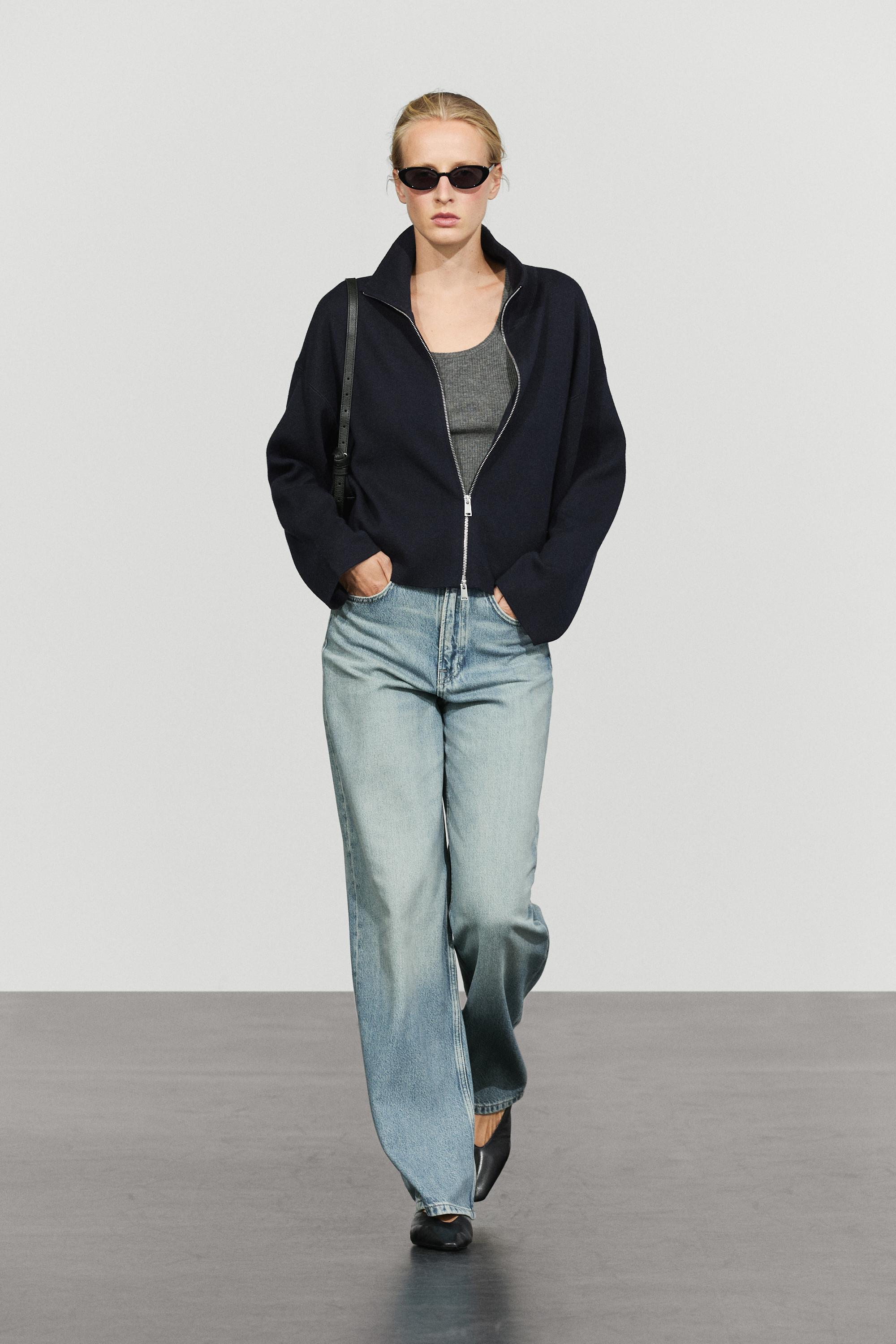 Cotton knit zip-up jacket