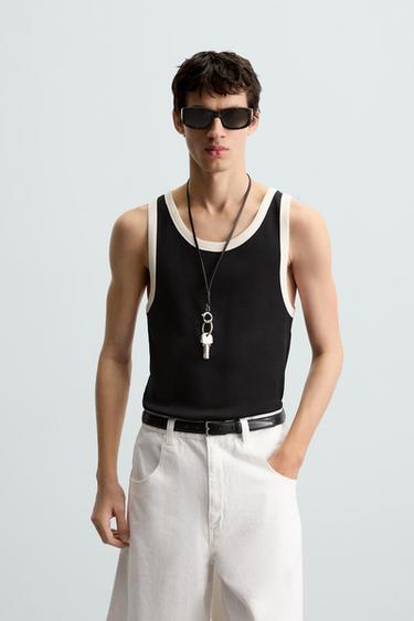 CONTRAST TANK T-SHIRT - Black by Zara