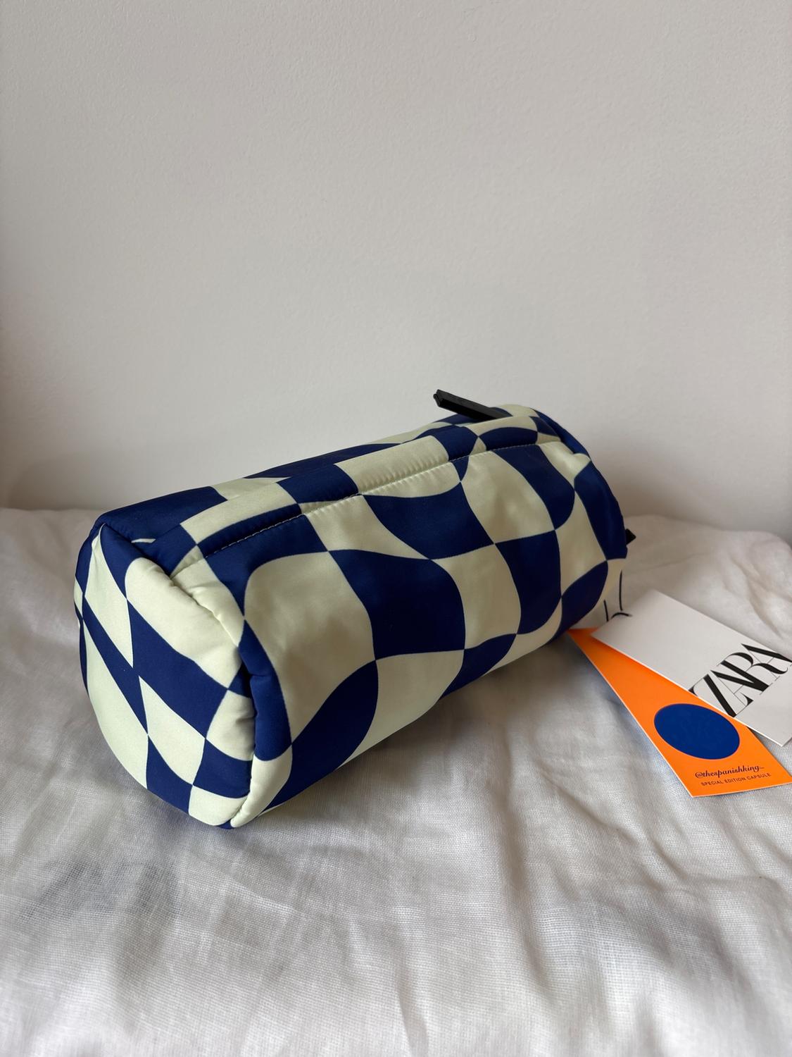 @THESPANISHKING_ TOILETRY BAG - Image 3