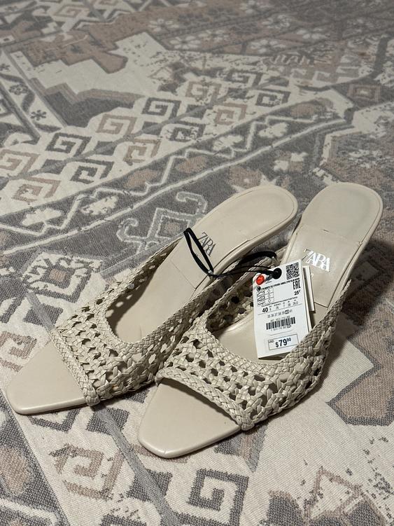 HEELED WOVEN MULE - Image 3