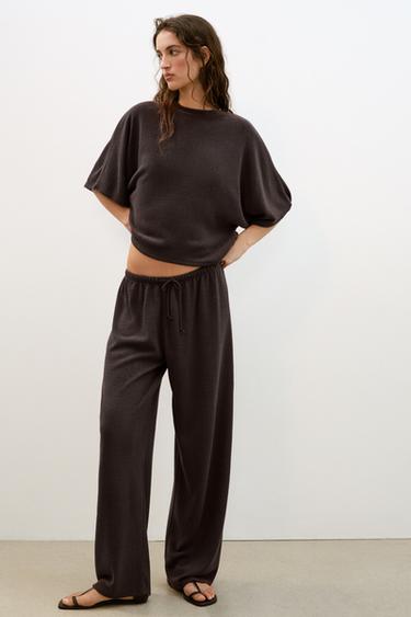 RUSTIC SHORT SLEEVE TOP - Dark brown by Zara