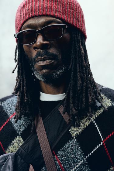 ARGYLE JUMPER 100% CASHMERE AARON LEVINE X ZARA - Champagne de Zara - Image 1