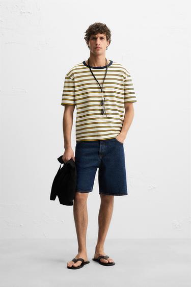 CAMISETA JACQUARD RAYAS - Crudo/Amarillo de Zara