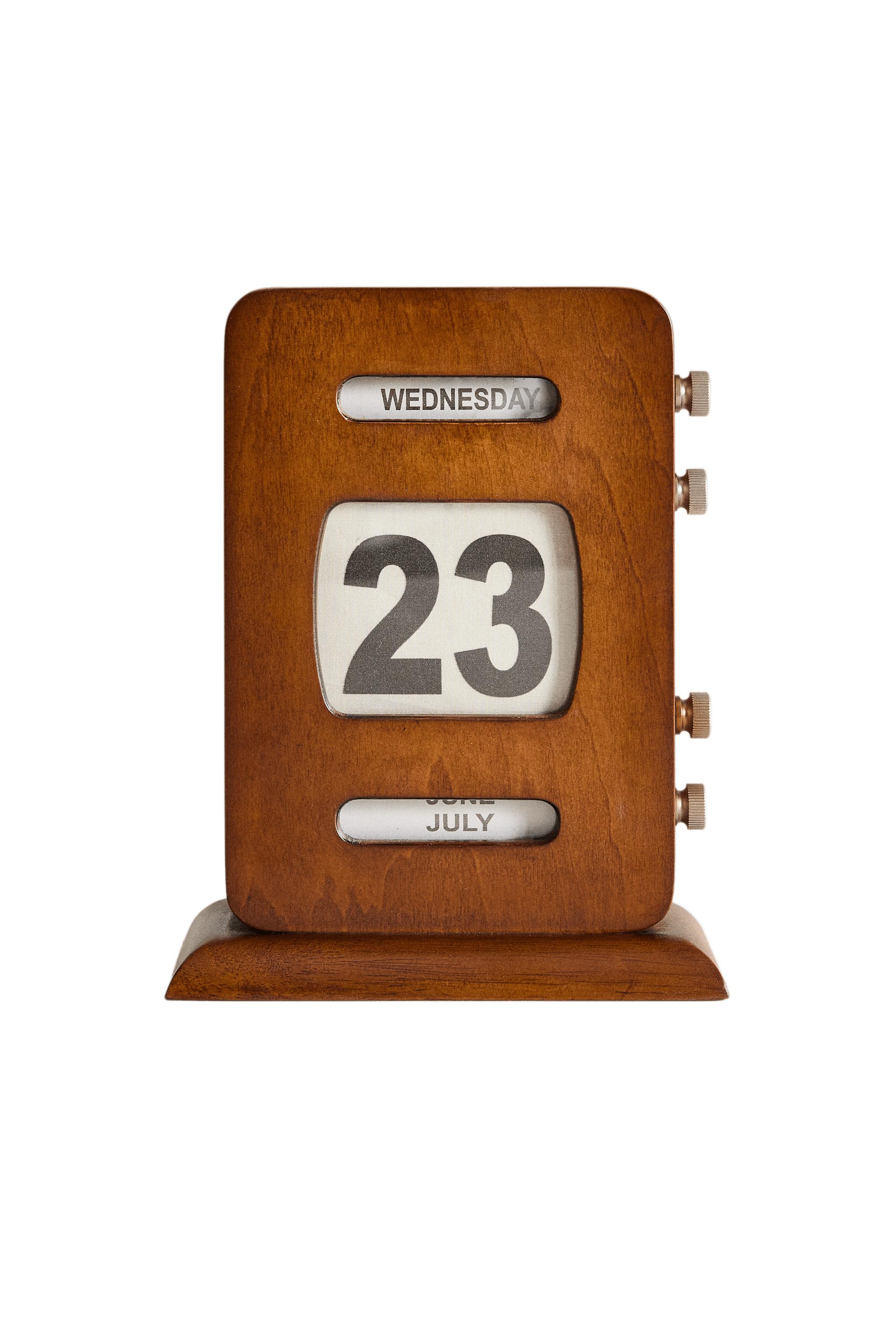 48365043700-f1.jpg?ts=