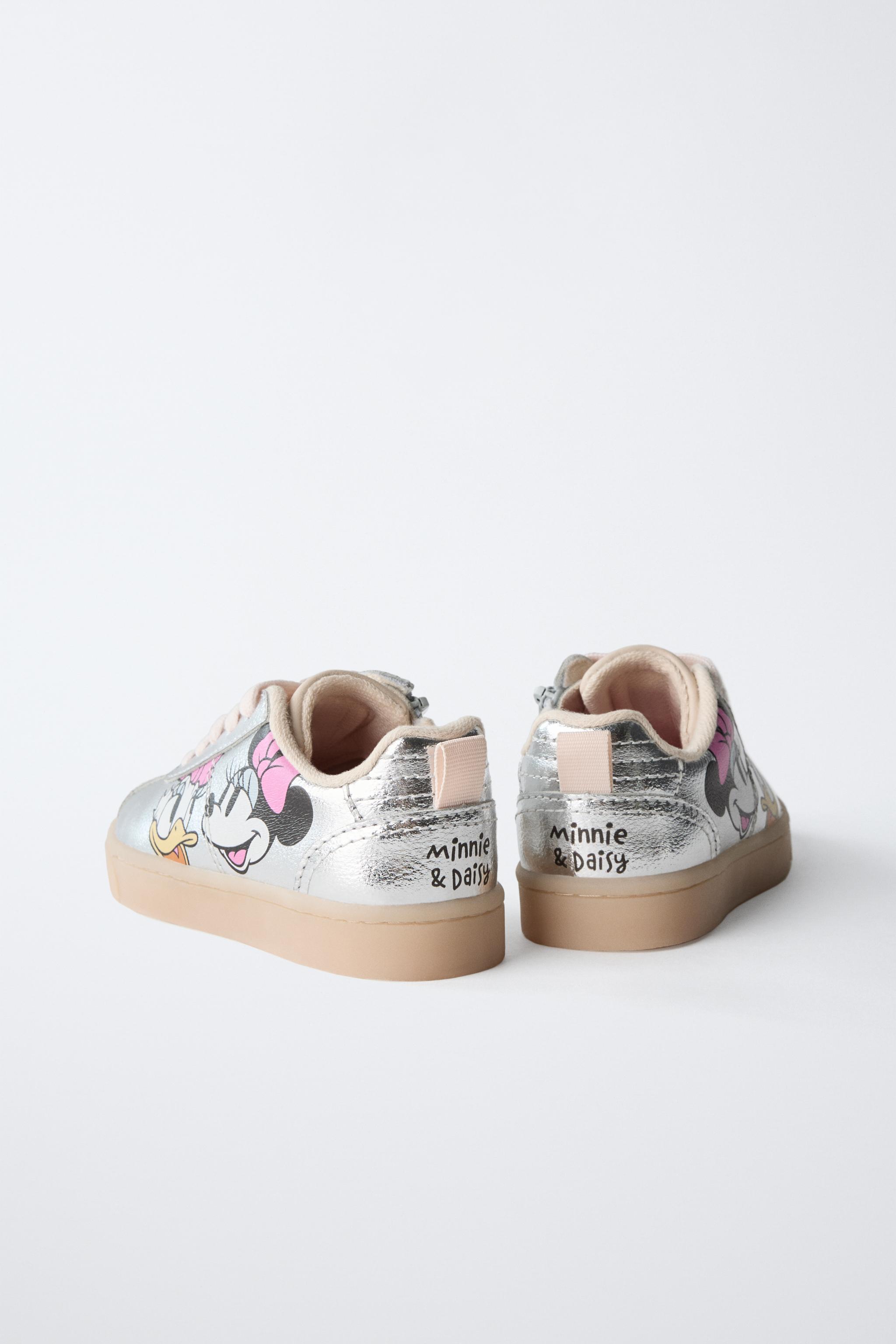 MINNIE MOUSE AND DAISY © DISNEY SNEAKERS