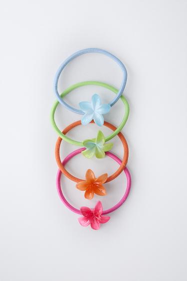 LOT DE QUATRE ÉLASTIQUES FLEURS - Multicolore de Zara - Image 3