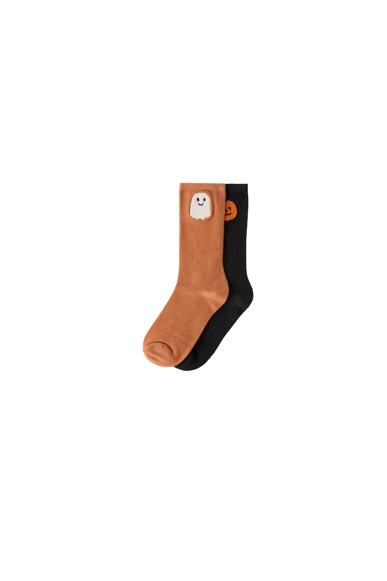 2-PACK OF PATCH SOCKS