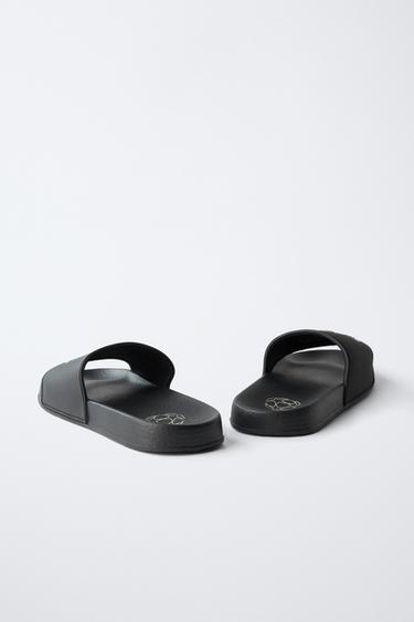 CLAQUETTES DE BAIN CHAMPIONS LEAGUE® GLOW IN THE DARK - Noir de Zara - Image 4