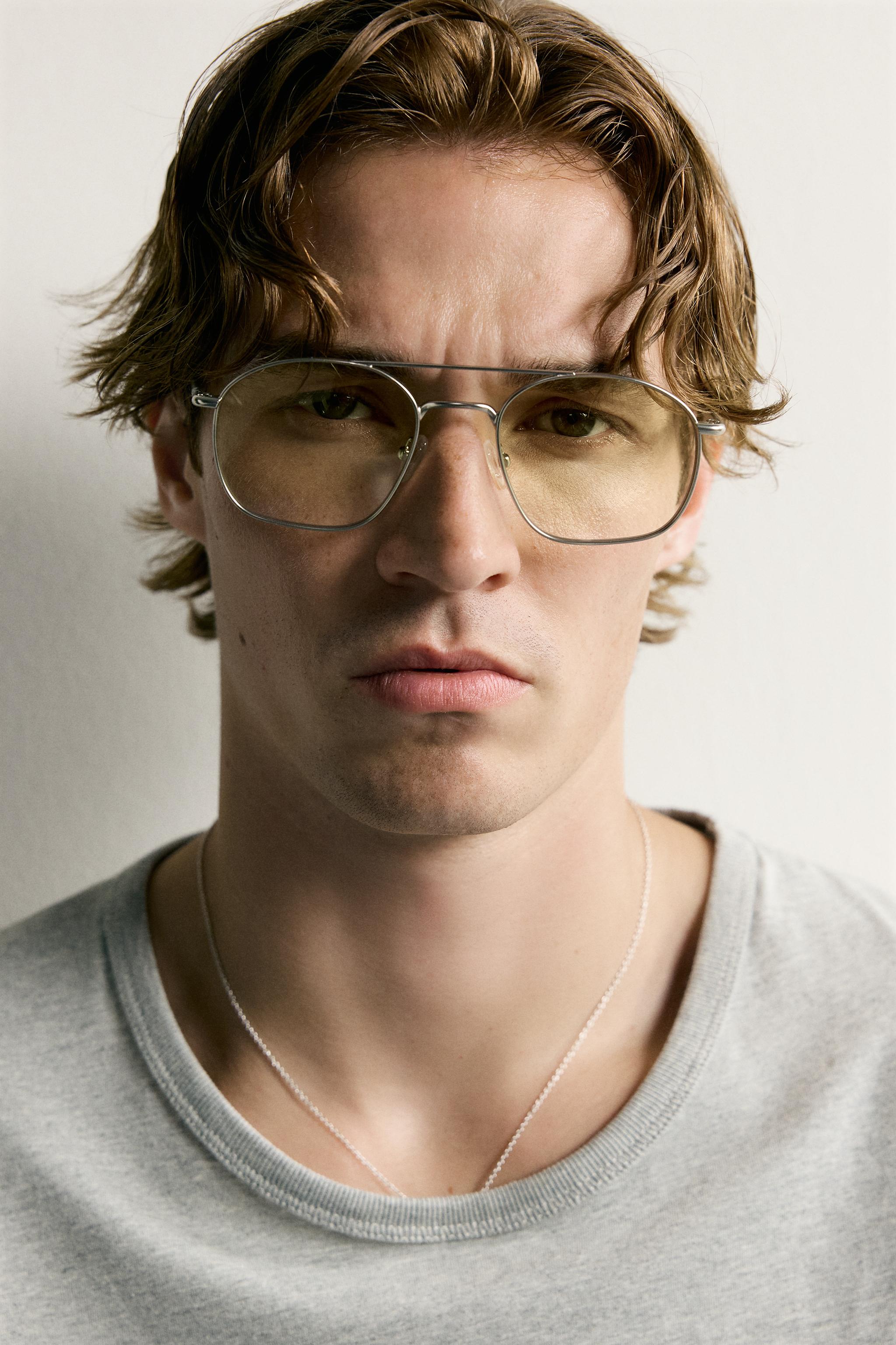 LUNETTES DE SOLEIL CARRÉES EN MÉTAL