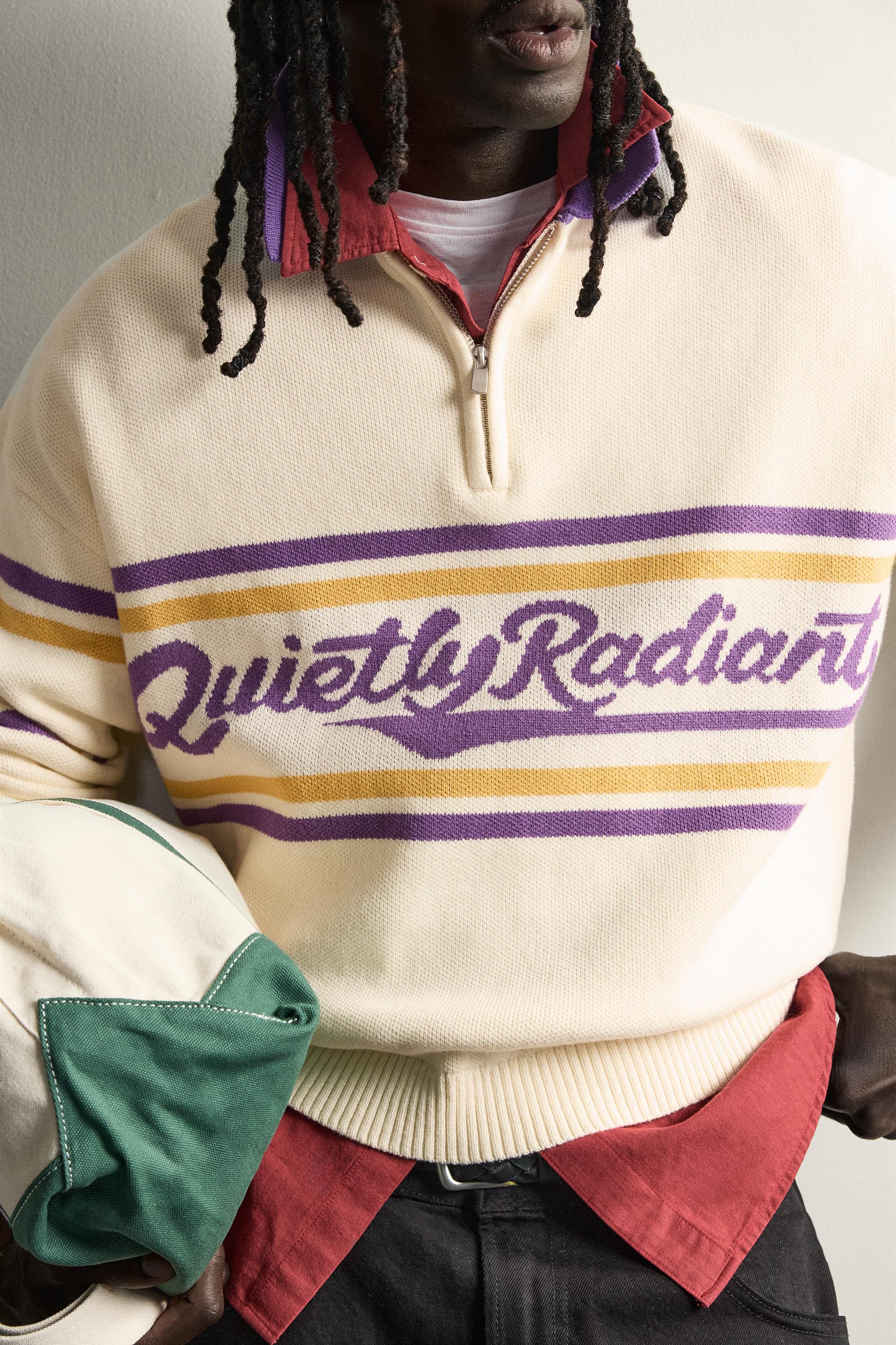 CONTRAST TEXT JACQUARD POLO