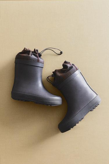 BOTTES DE PLUIE ENFANT - Gris foncé de Zara - Image 6