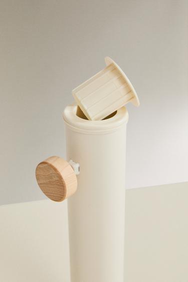 METAL BEACH UMBRELLA STAND - Ecru by Zara - Image 3