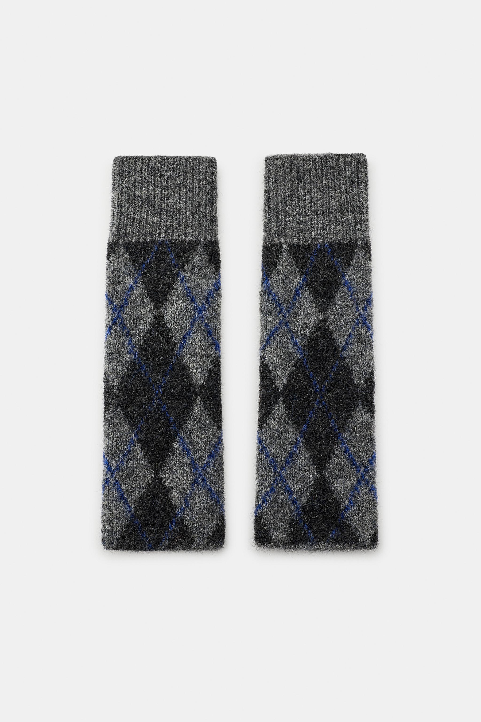 MOUFLES EN MAILLE À LOSANGES