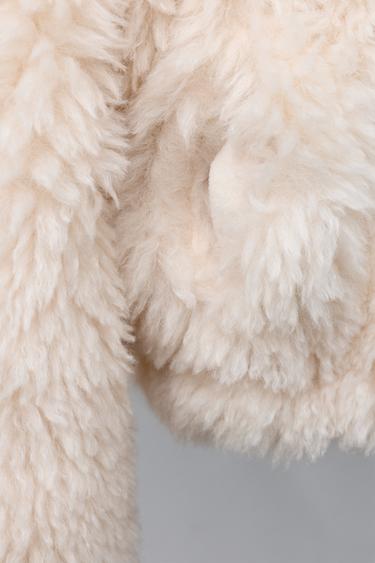 BLOUSON EFFET FOURRURE SKI COLLECTION - Écru de Zara - Image 5