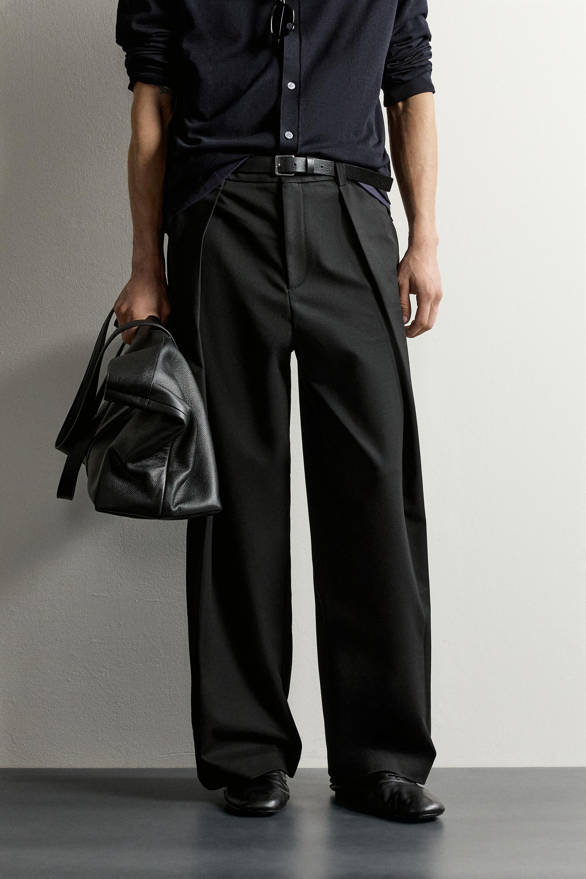 PLEATED RELAXED-FIT PANTS