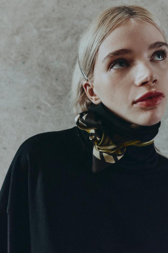 STRIPED PRINT SCARF - Khaki by Zara - Image 0
