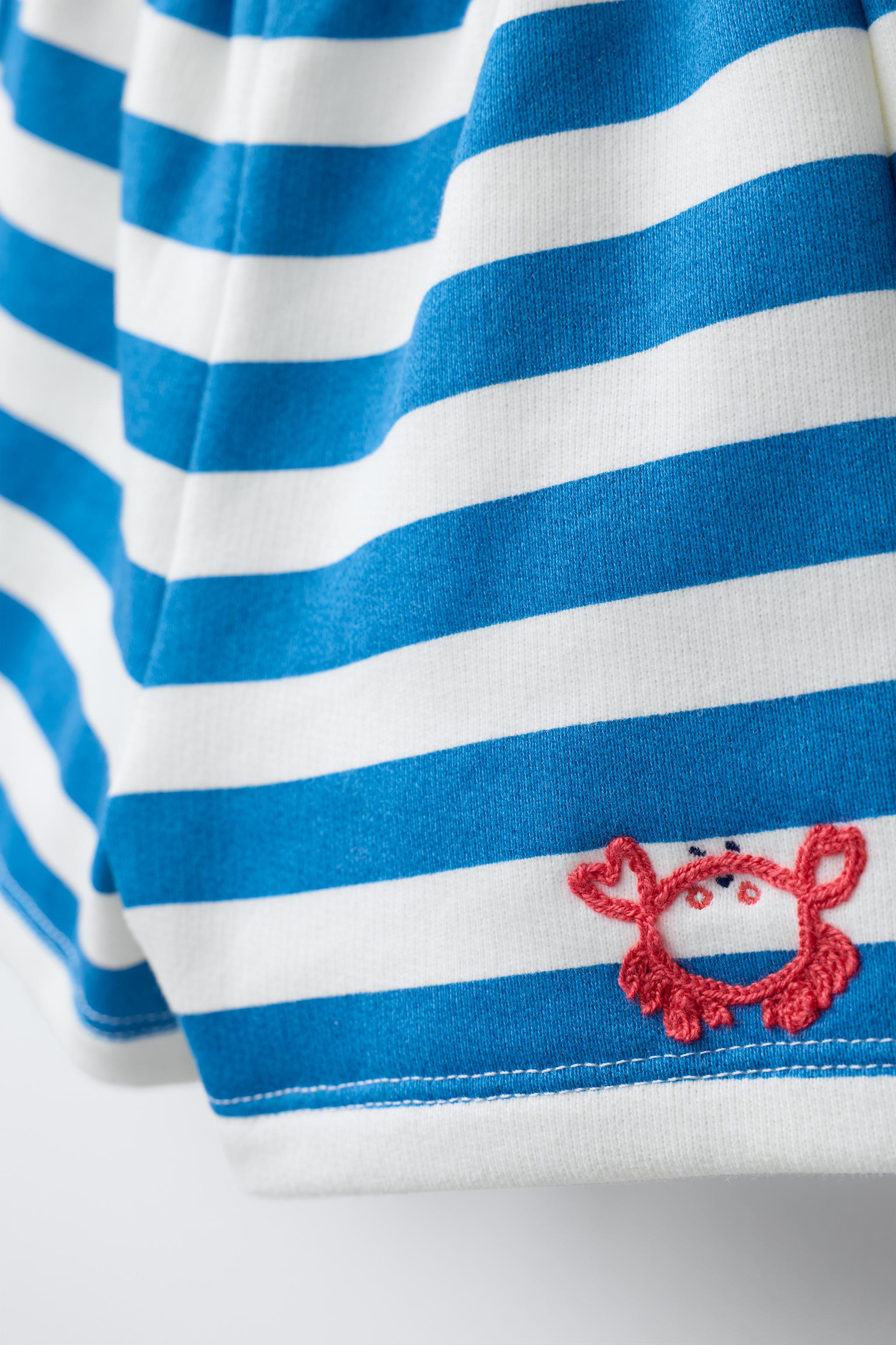 SHORT À RAYURES BRODERIE CRABE
