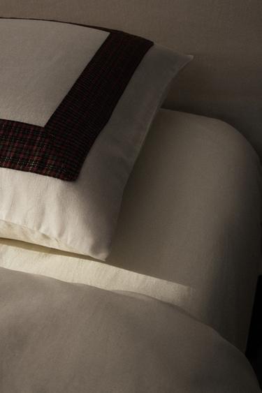 DRAP-HOUSSE COTON LIN DÉLAVÉ | 30 CM DE HAUT NOËL - Écru de Zara - Image 4