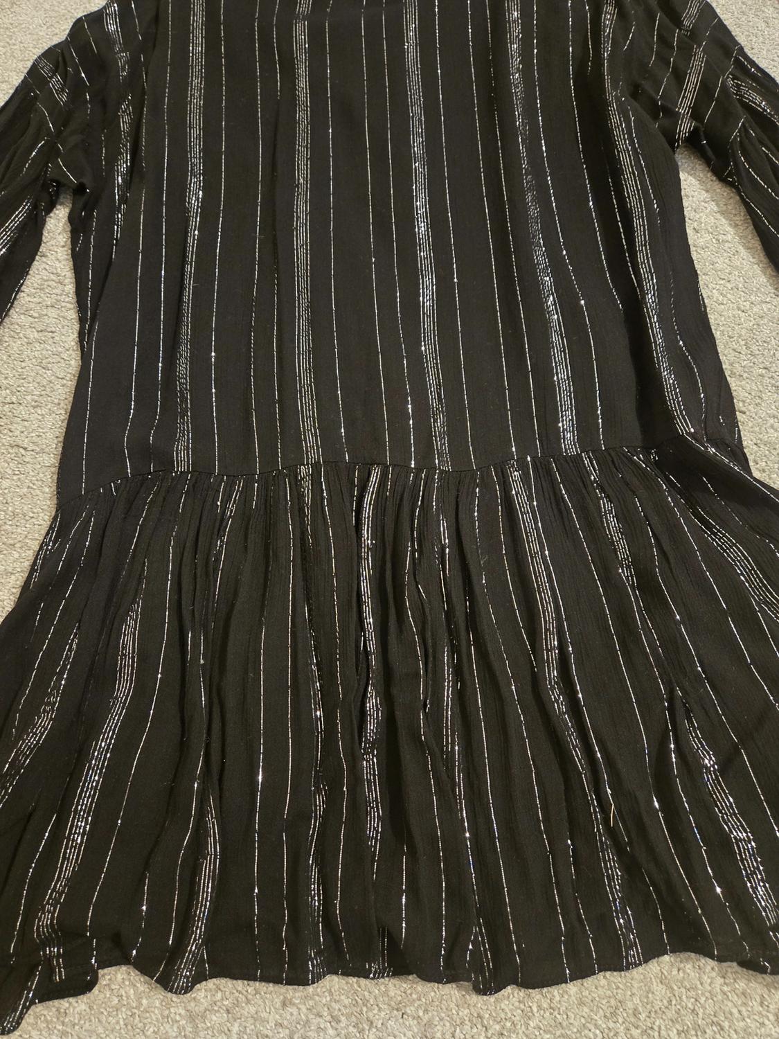 BLACK SHINY MINI DRESS - Image 3