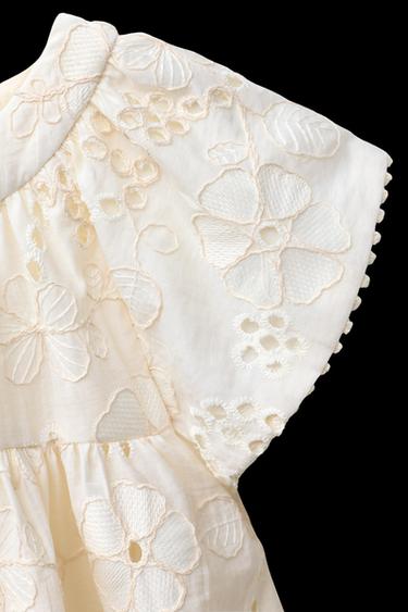 VESTIDO ORGANZA FLORES BORDADAS - Crudo de Zara
