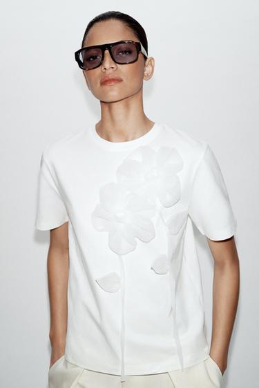 ФУТБОЛКА С ОБЪЕМНЫМИ ЦВЕТАМИ — БЕЛЫЙ от Zara