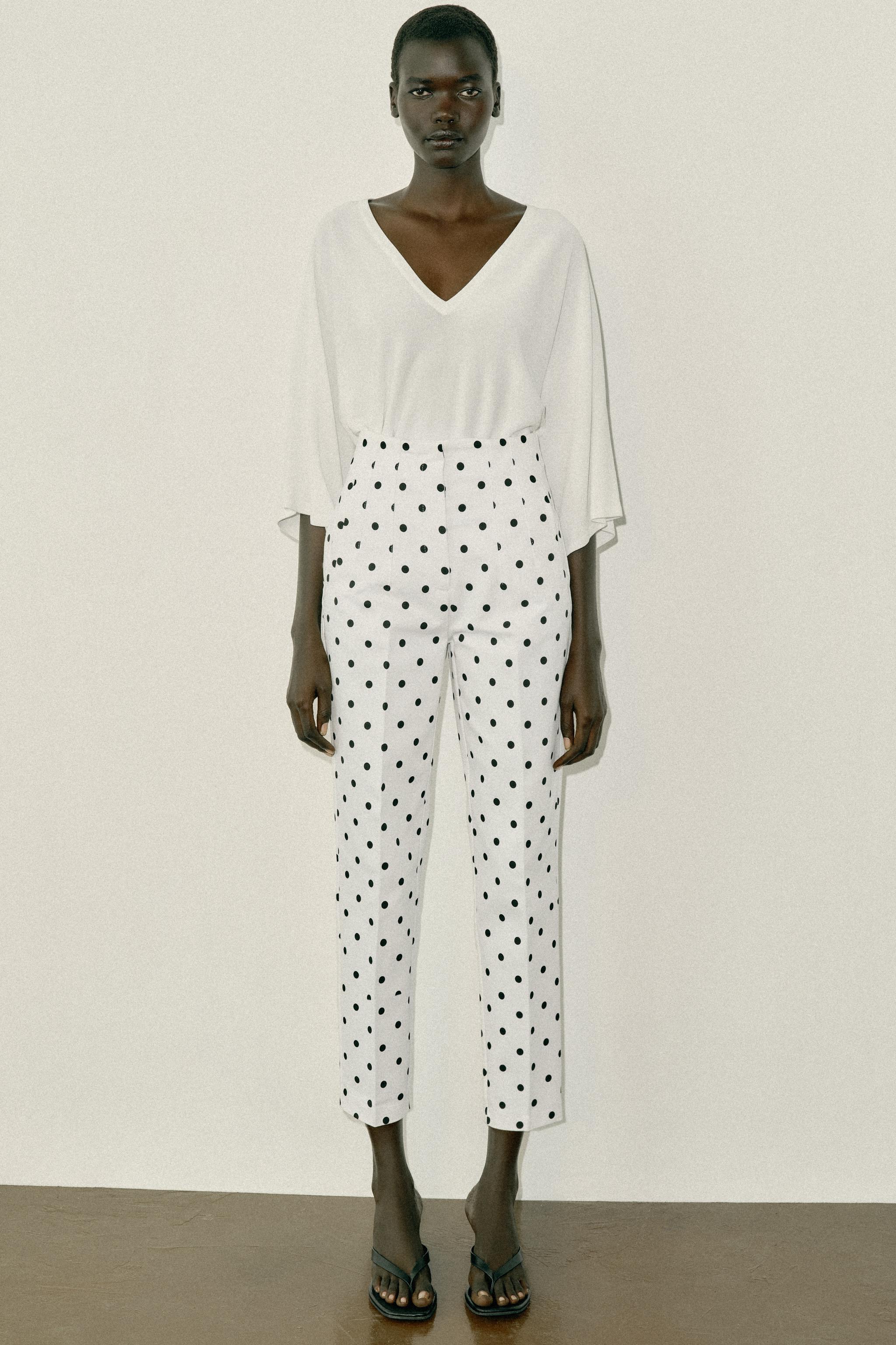 HIGH-WAISTED POLKA DOT PANTS — Black / White