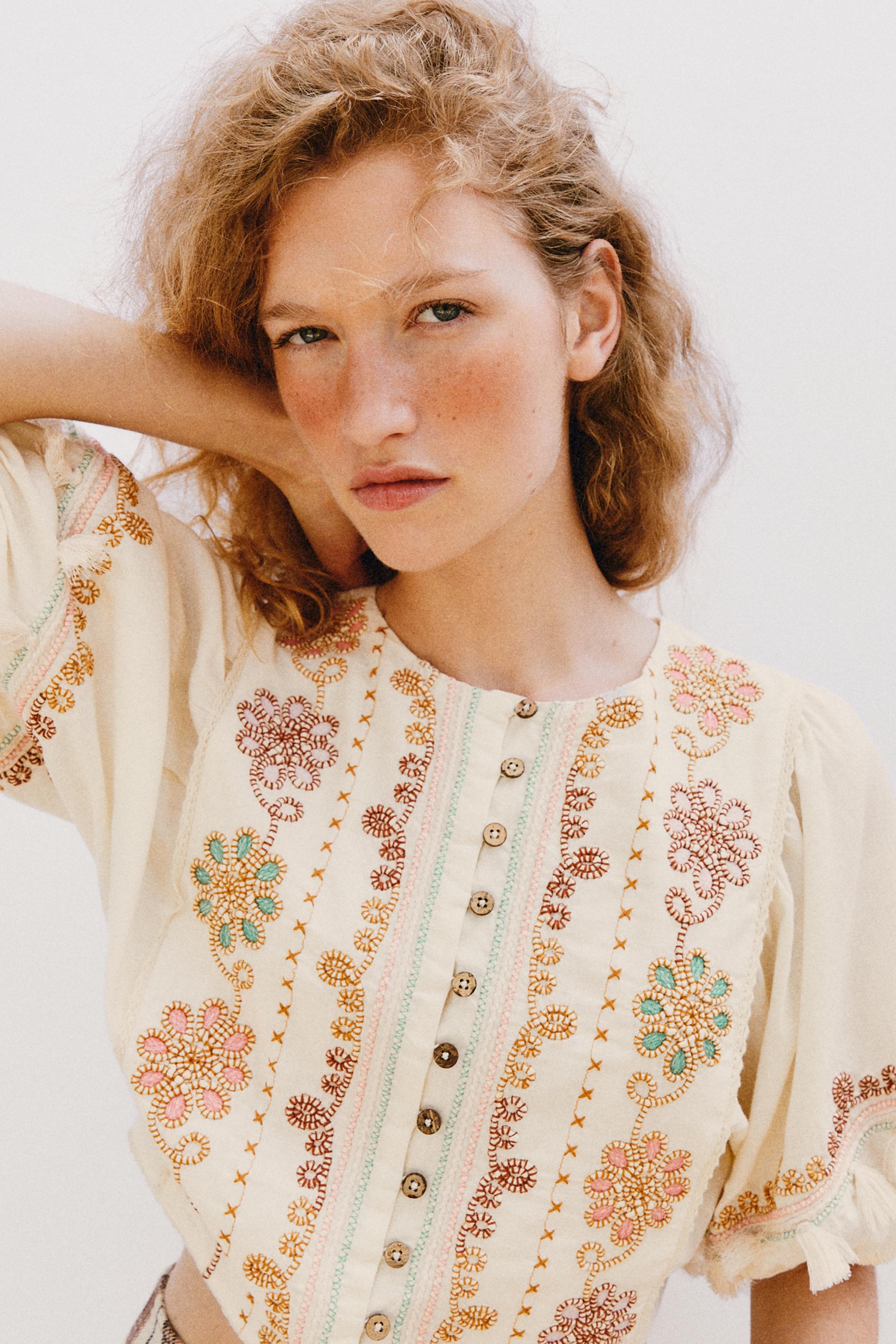 EMBROIDERED FRINGE BLOUSE